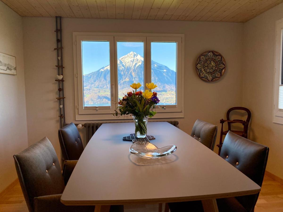 Chalet Egglen "Typical Swiss House, Best Views, Private Jacuzzi" Villa Sigriswil Exterior foto