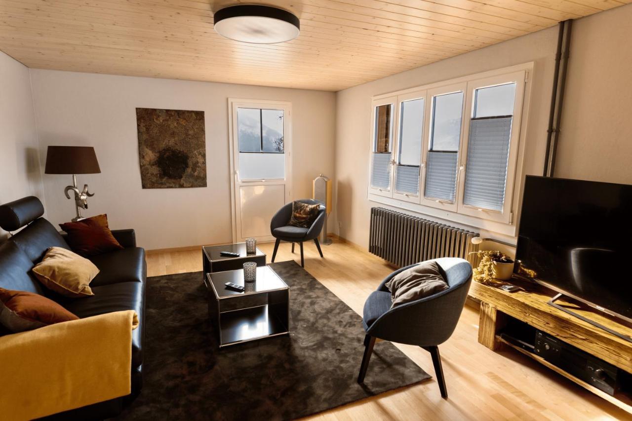 Chalet Egglen "Typical Swiss House, Best Views, Private Jacuzzi" Sigriswil Exterior foto